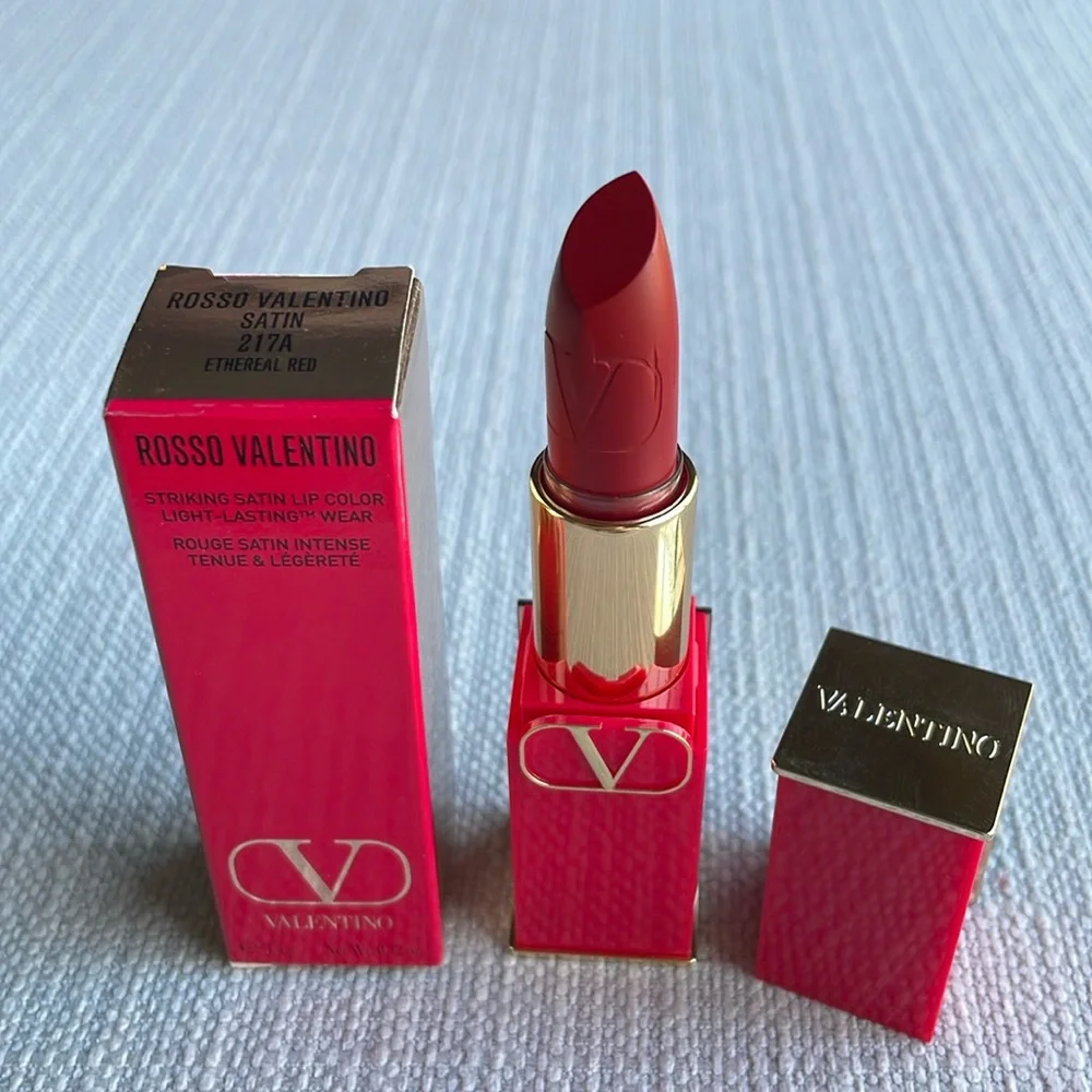 Valentino Rosso Valentino High Pigment Refillable Lipstick - 217A